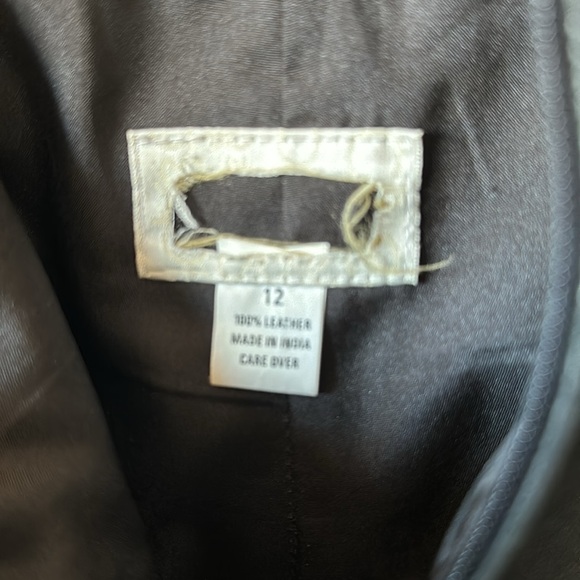 Black leather woman’s pants - size 12 - Picture 3 of 5